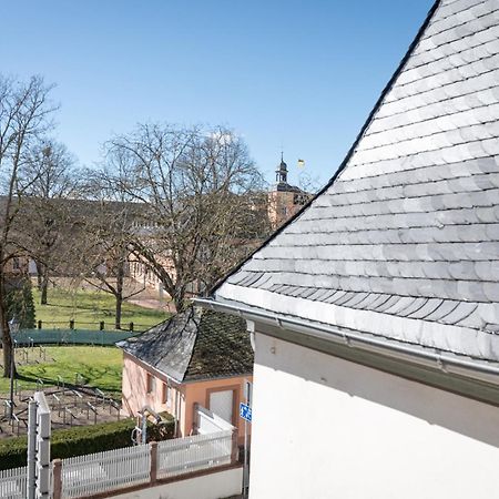 Gaestehaus Am Schloss Schwetzingen Bagian luar foto